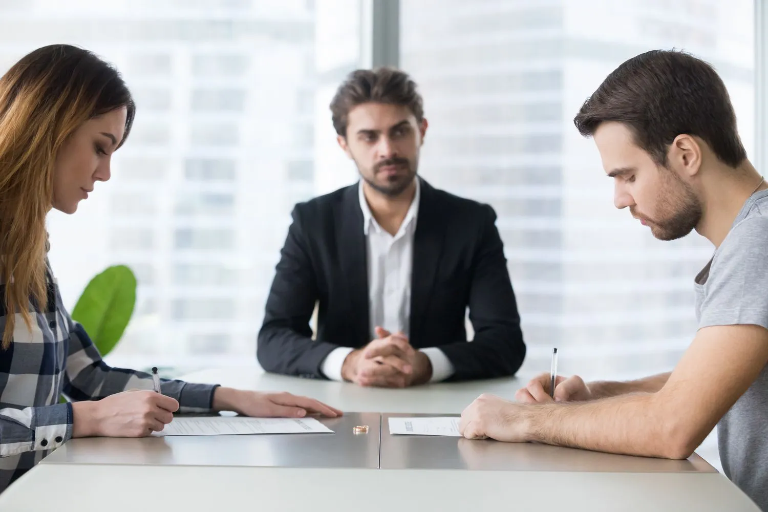 How EH Mediation Guides Couples Toward Fair and Balanced Outcomes Skegness